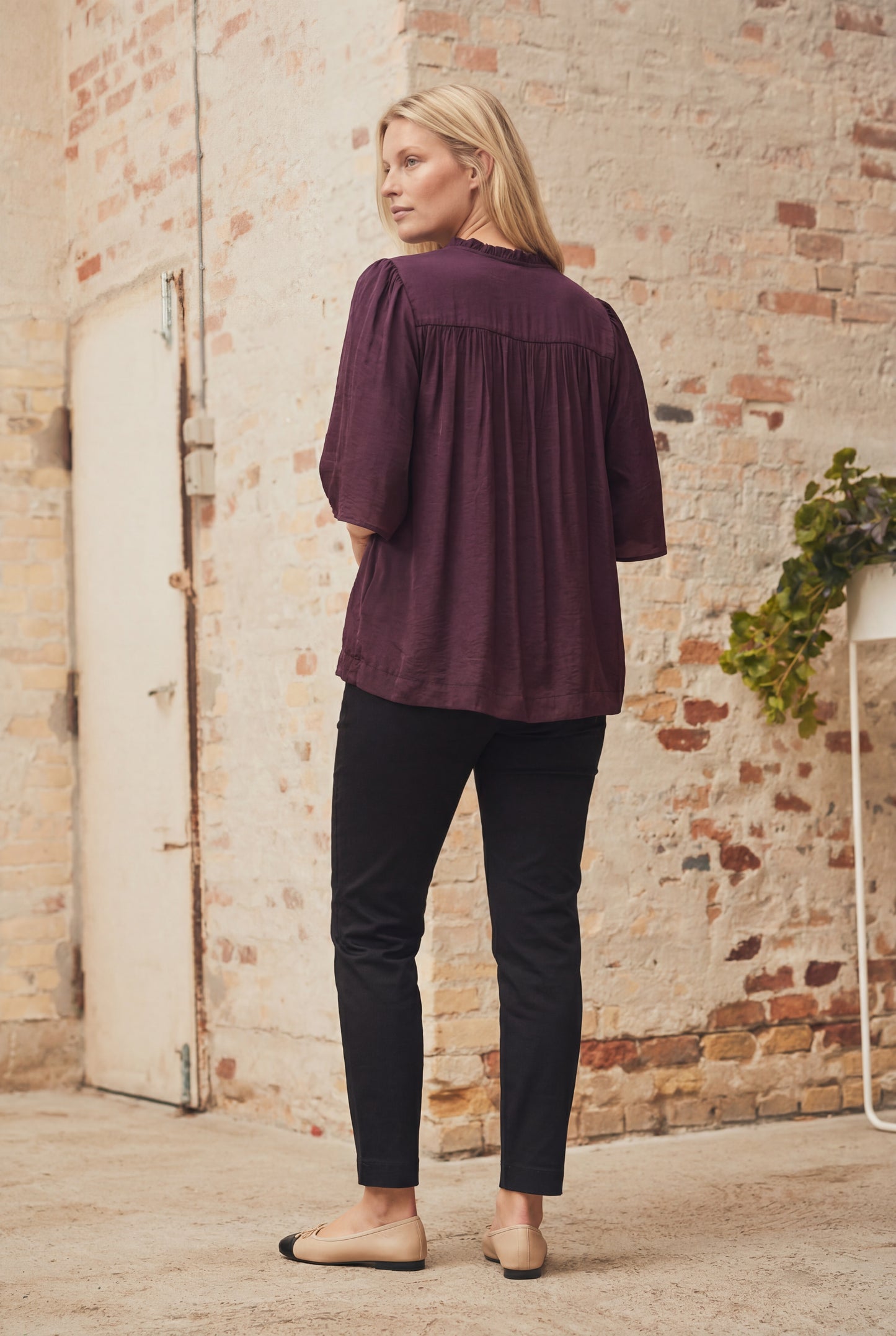 Isay- Nova s/s Blouse